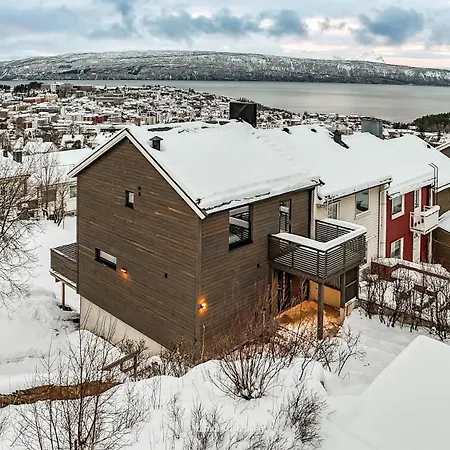 Prázdninový dům Moderne Hus Med Flott Beliggenhet Og Naerhet Til Narvikfjellet Og Byen Narvik